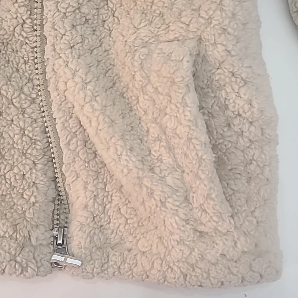 Columbia Cream Sherpa Jacket Girl Size XS‎
